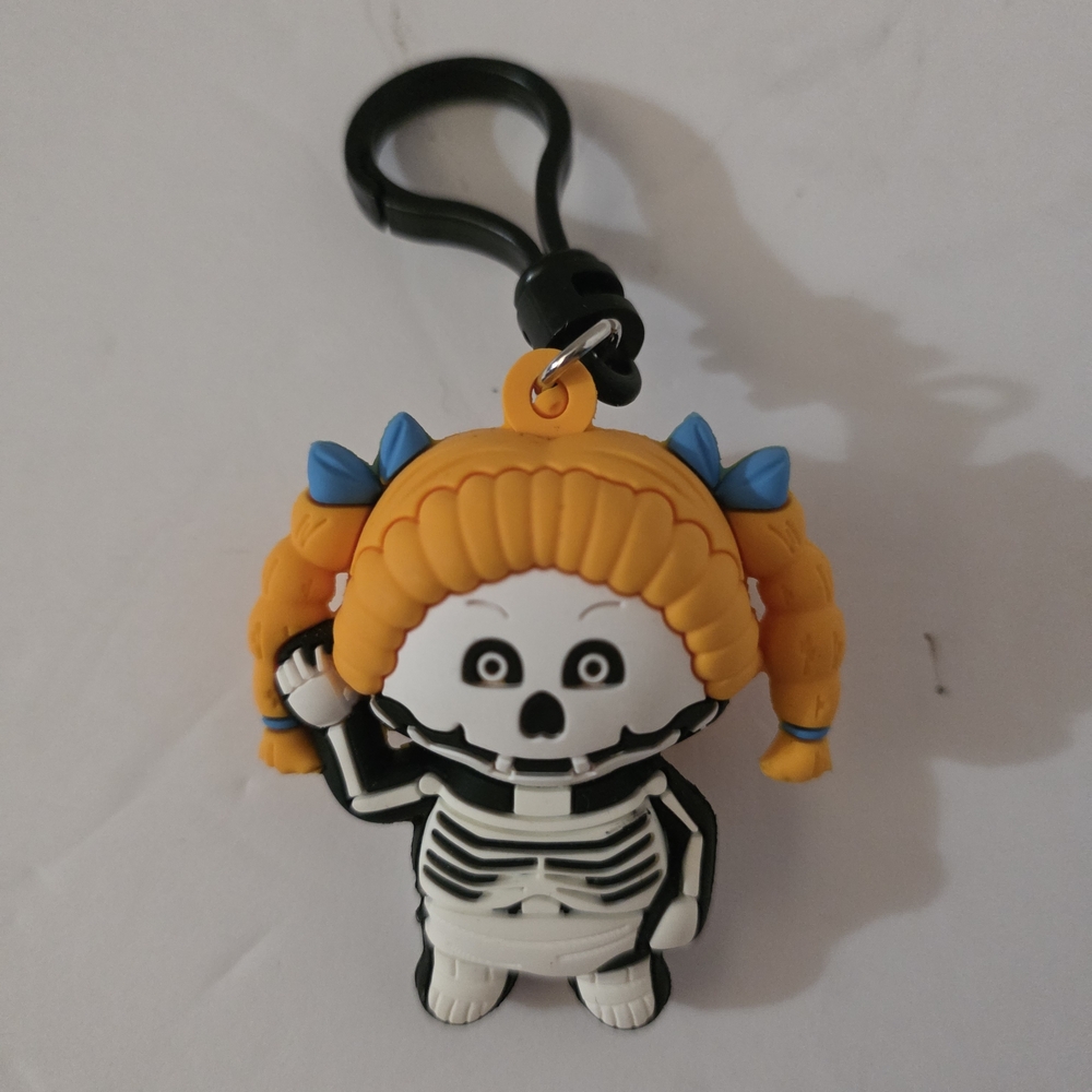 Garbage Pail Kids NEW * Bony Joanie Clip * Series 2 Opened Blind Bag Monogram